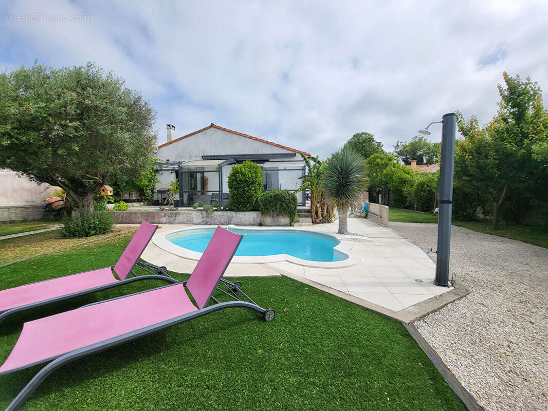 Maison à MESCHERS-SUR-GIRONDE