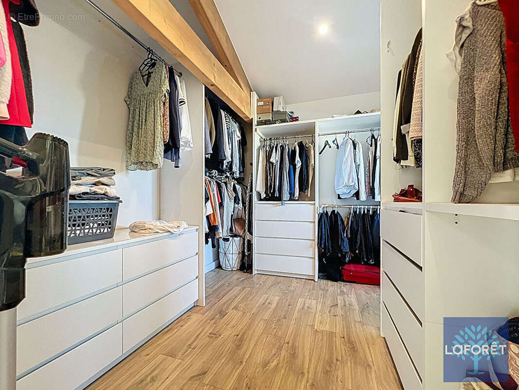 Maison à SAINTE-FOY-D'AIGREFEUILLE