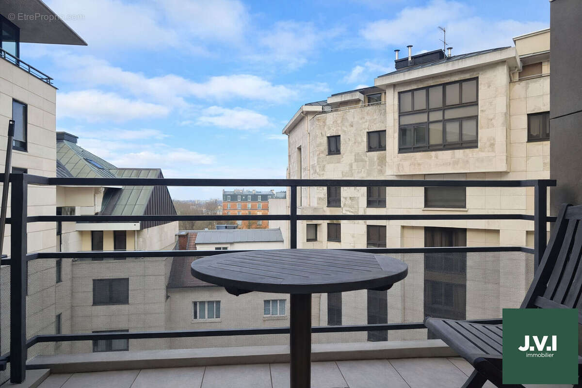 Appartement à ENGHIEN-LES-BAINS