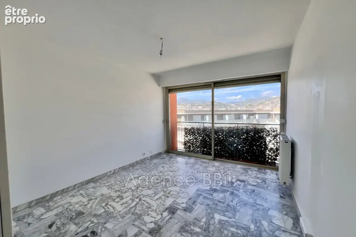 Appartement 82 m² à Nice  - photo 7