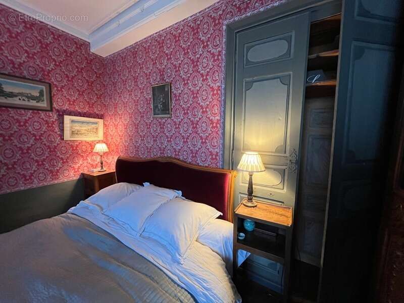 ELEGANT CHATEAU XVIIIs, sans travaux, sur 1 hectare clos de murs, jardin paysagé, chapelle, orangerie, dépendances, pour famille - photo 74
