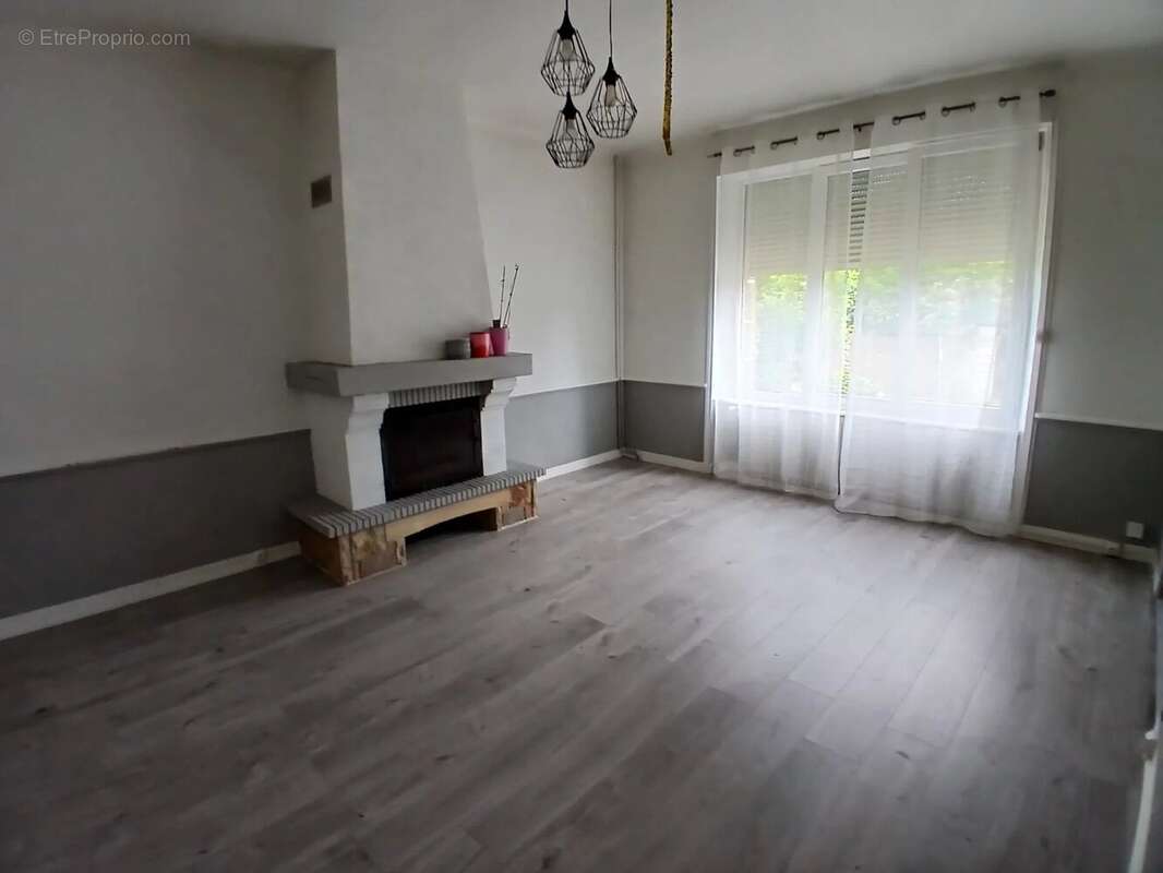 Maison 98 m² à Prat  - photo 3