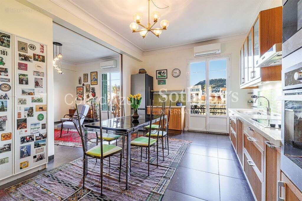 Nice Port, appartement de 90 m² en avant-dernier étage avec balcon et vue dégagée - photo 6