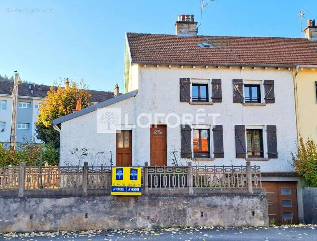 Maison à EPINAL
