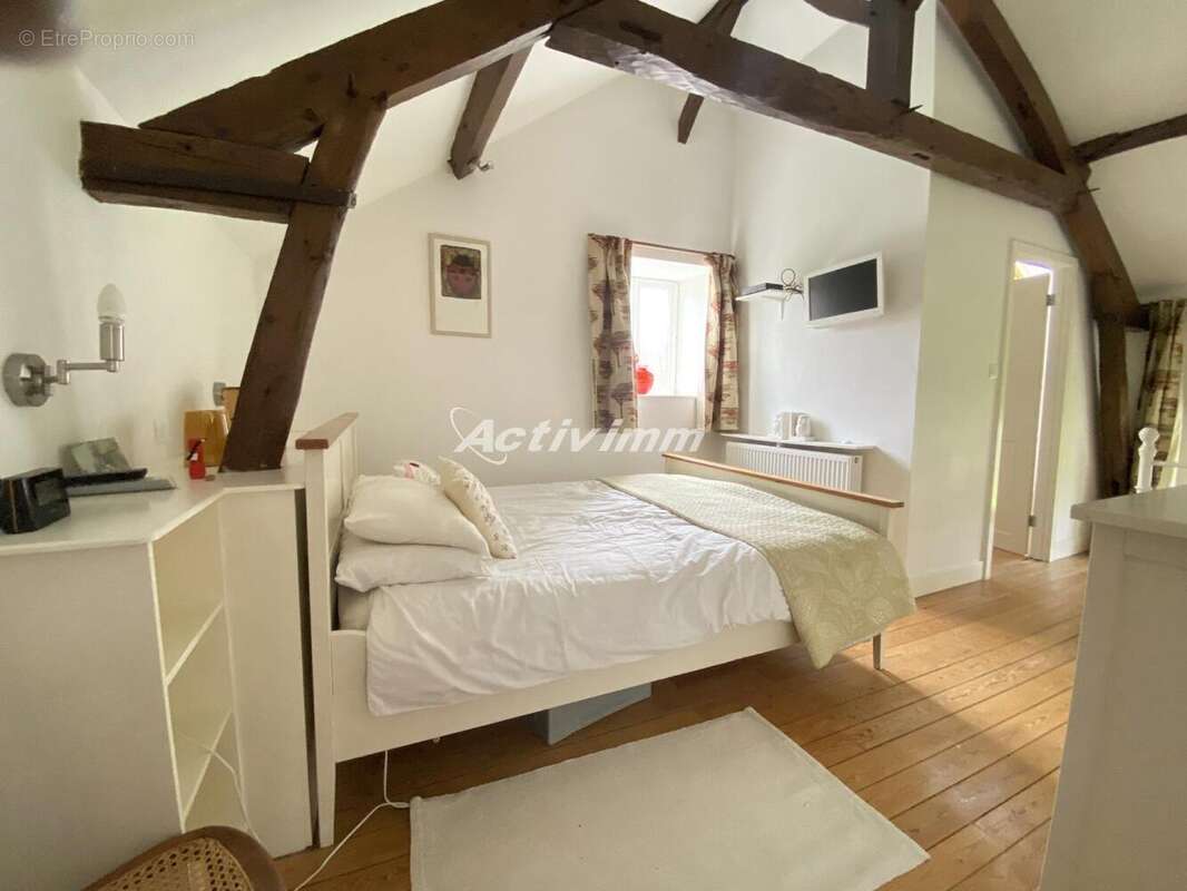 4235m (2) - Maison à ARGOULES