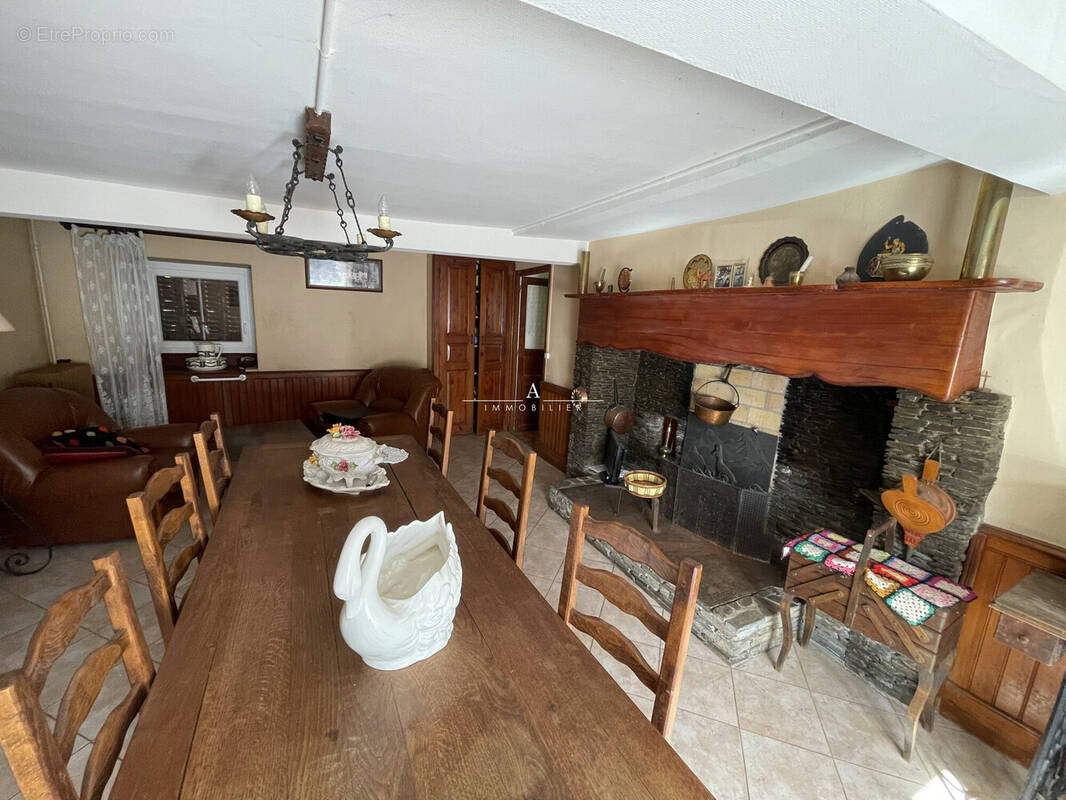 Maison à SALLES-ET-PRATVIEL