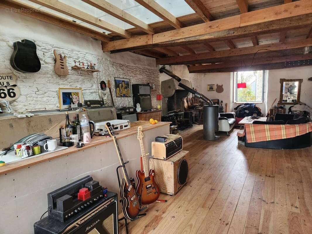 Maison à CARHAIX-PLOUGUER