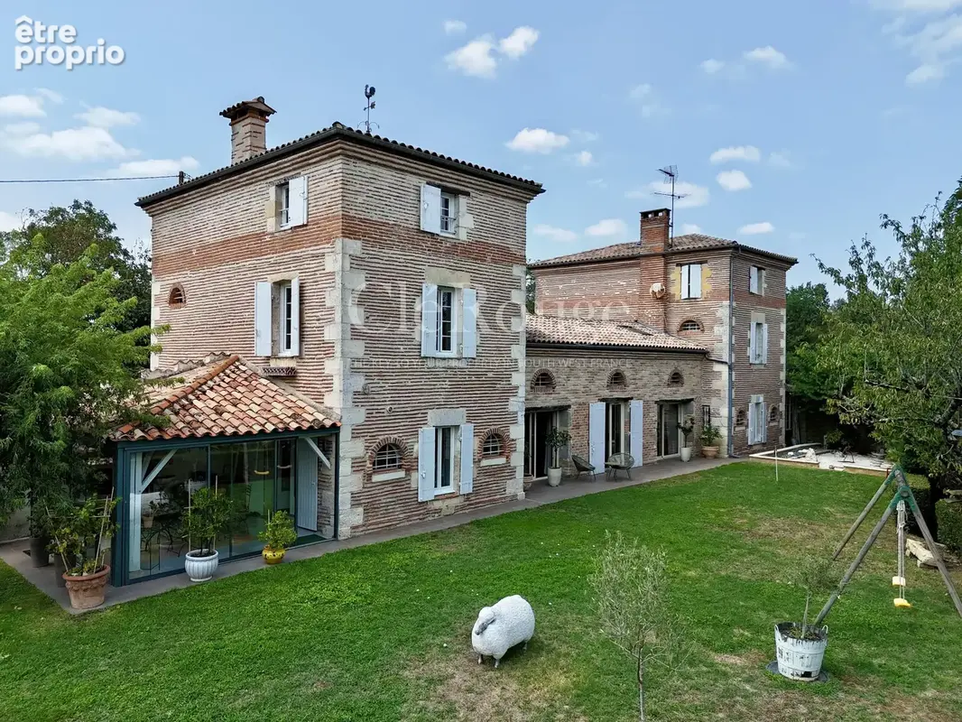 Maison à CAUMONT-SUR-GARONNE