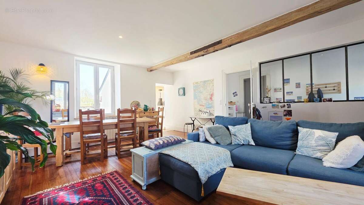 Bourges maison 5 pieces + appartement independant 2 pieces - photo 2