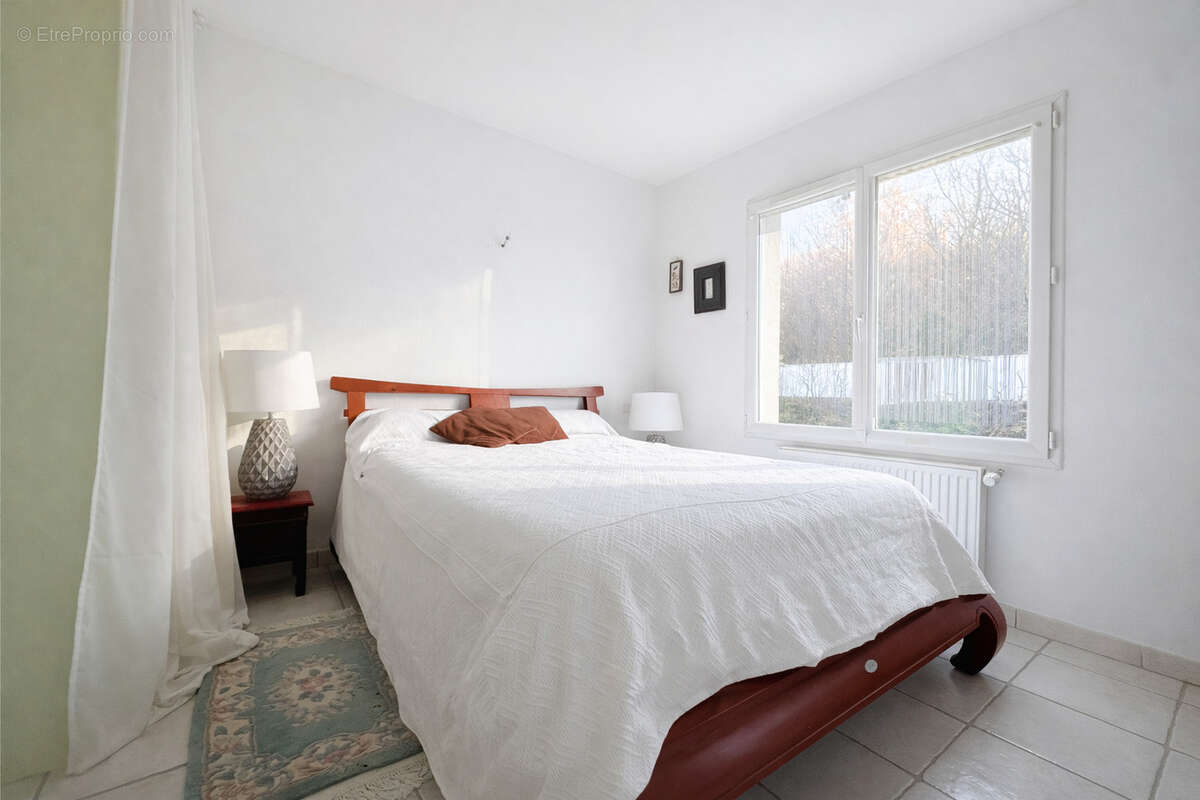 Maison à PORTES-LES-VALENCE