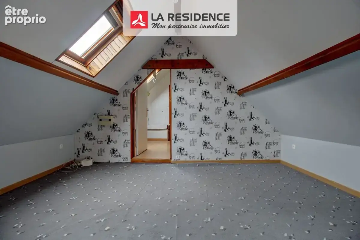 Maison 6 pièces 112 m² à vendre à Saint-Etienne-Du-Rouvray (76800) - photo 9