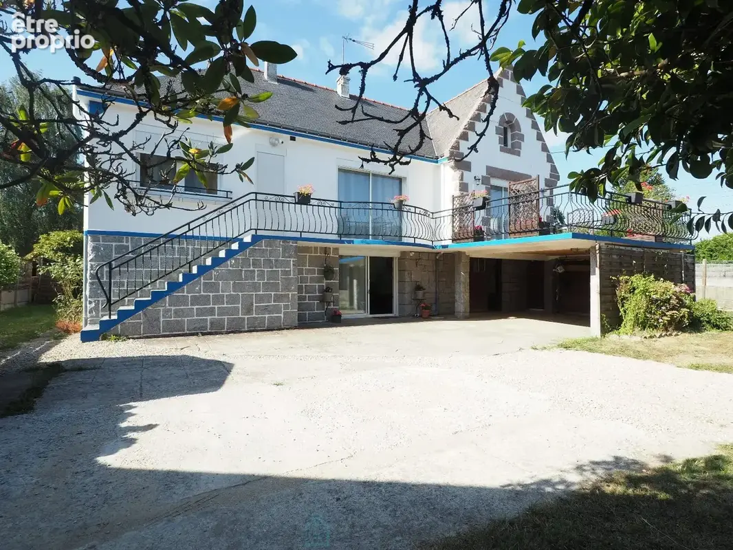 Maison à CAMORS
