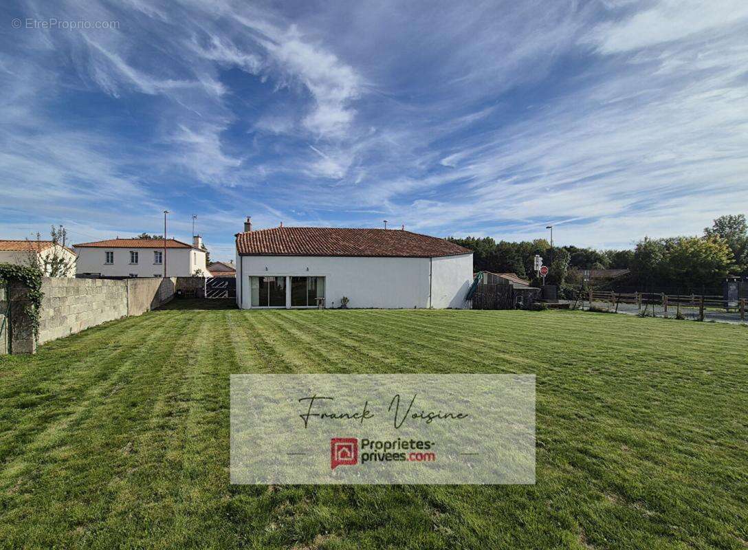 Maison de bourg A VENDRE à Saint Prouant avec 3 chambres sur un terrain de 880 m2 env - photo 17