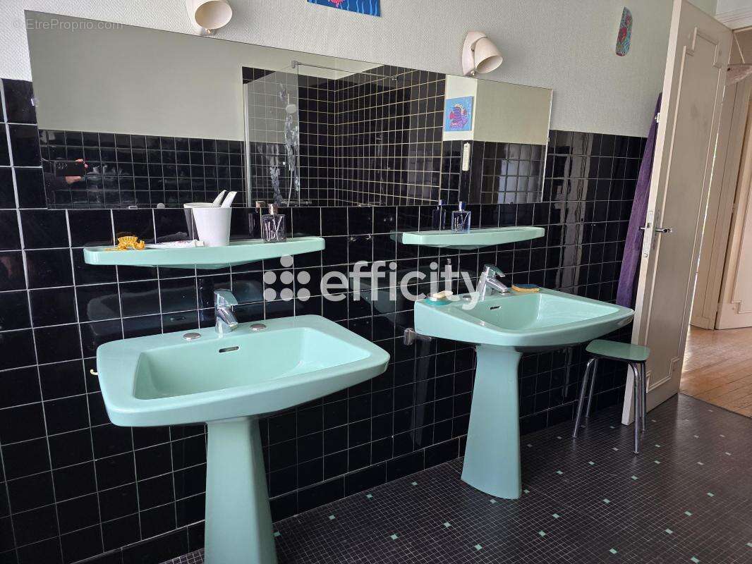 Maison à LA ROCHELLE