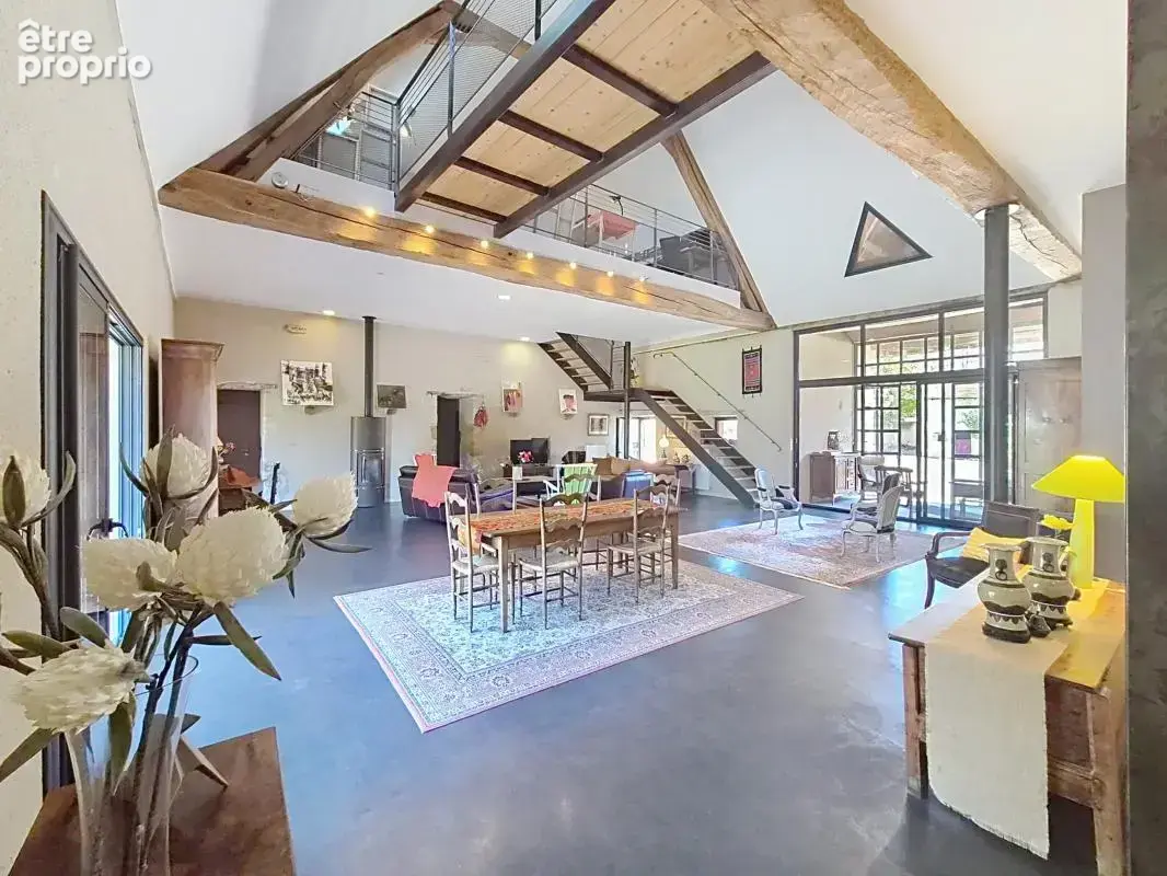 Maison 6 pièces 250 m² à vendre à Chateaumeillant (18370) - photo 9