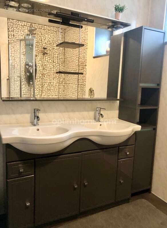 Maison à POURU-SAINT-REMY