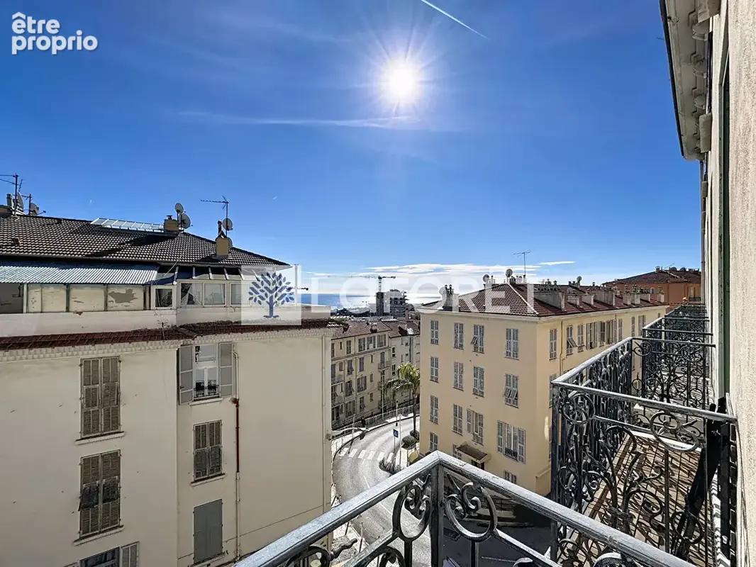 Appartement à BEAUSOLEIL