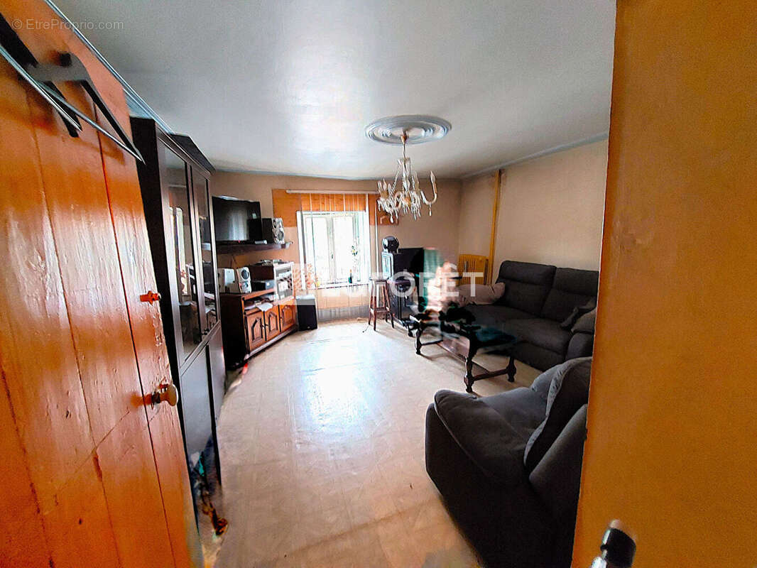 Terrain à VILLERUPT