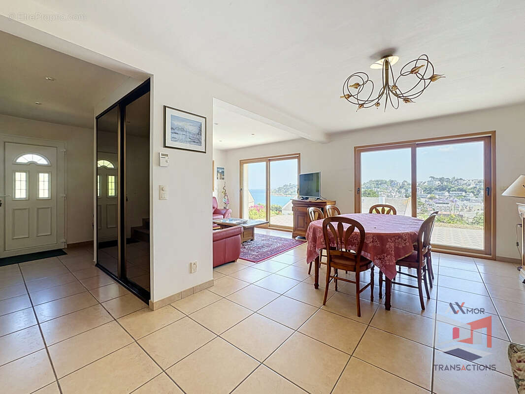 Maison 134 m² à Perros-Guirec  - photo 8