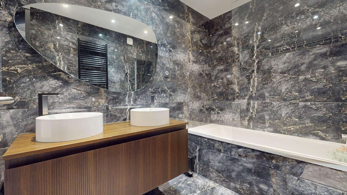 Appartement à LYON-6E