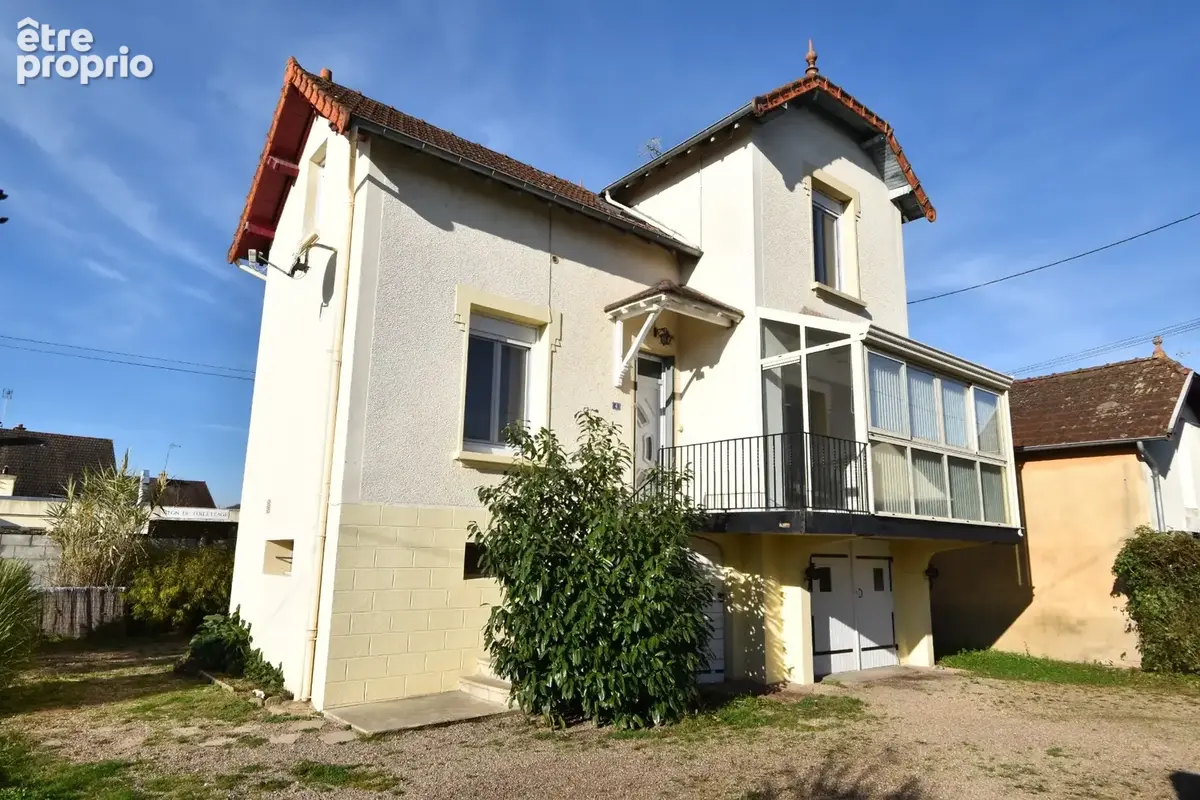 Maison à GUEUGNON