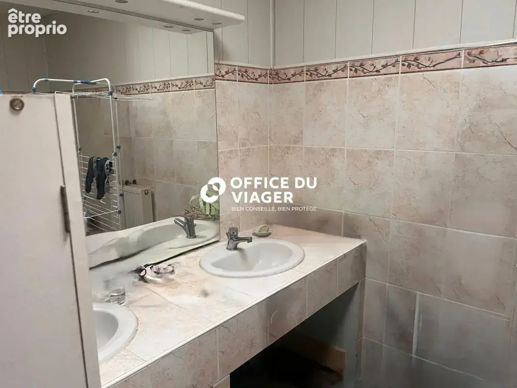 Maison - 5 pièces - 135 m² - photo 5