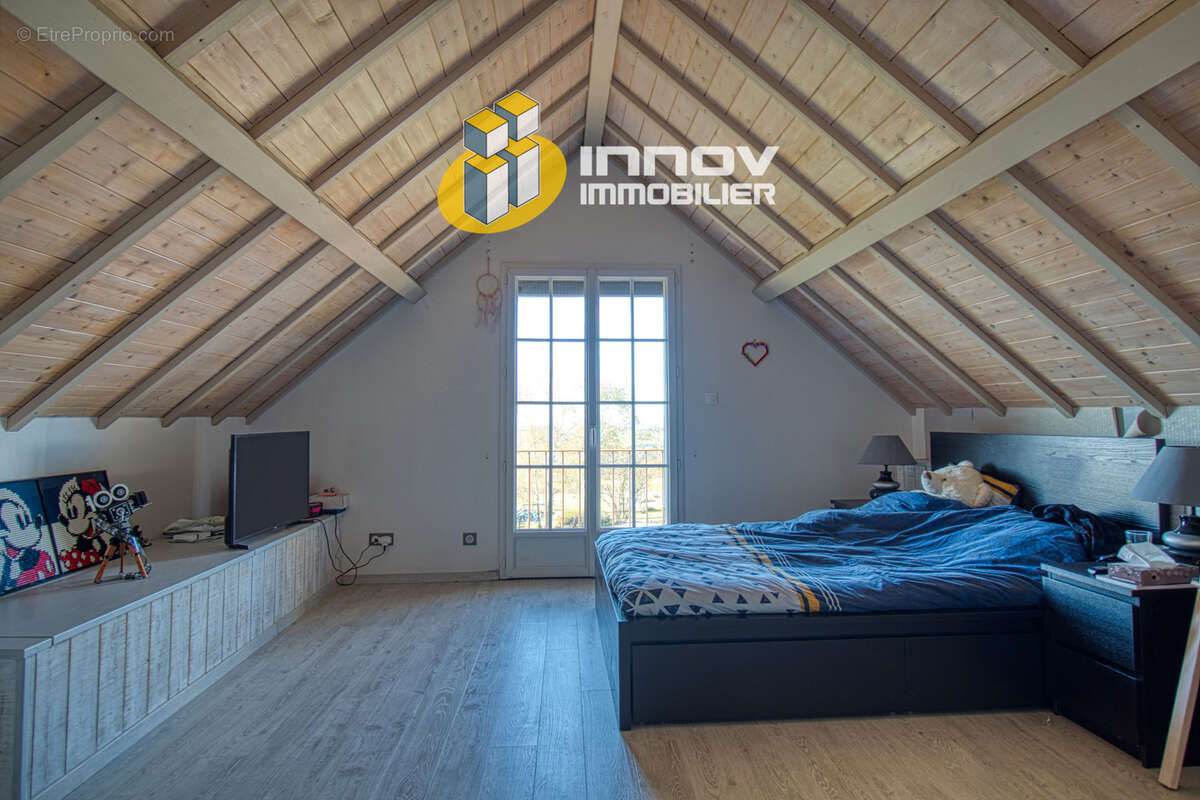 Maison à SAINT-MARTIN-D&#039;AUXY