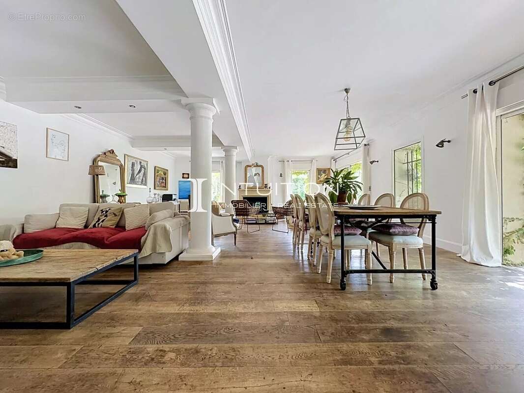 Mougins - Les Colles : Authentique villa de charme avec piscine - photo 7