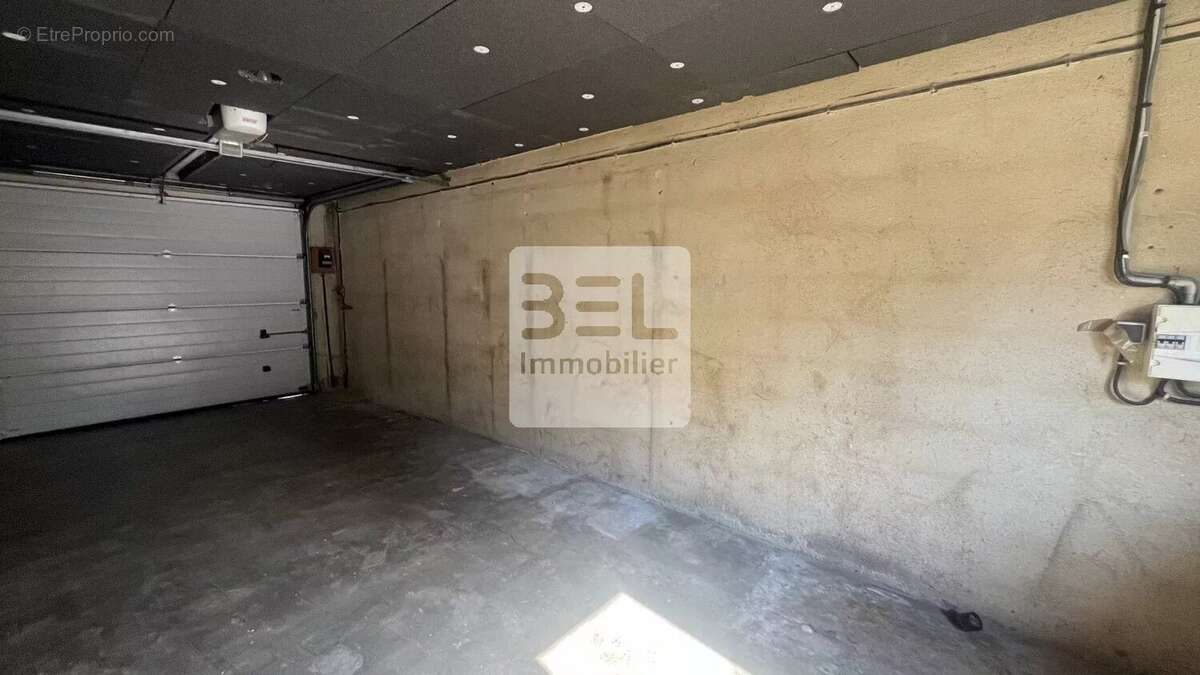 Maison à BAGNOLS-SUR-CEZE