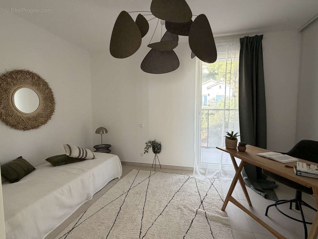 Appartement à CAP-D'AIL