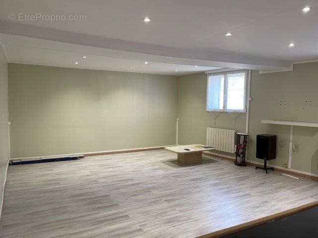 Maison à LA BAZOCHE-GOUET