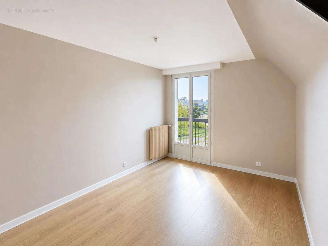 Maison 10 pièces 260 m2 - L'Hermitage - photo 10