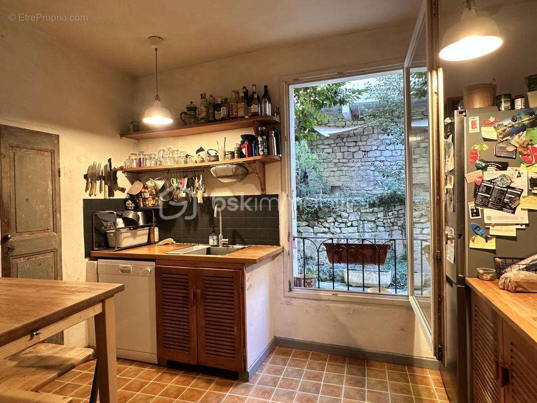 Maison à FORCALQUIER