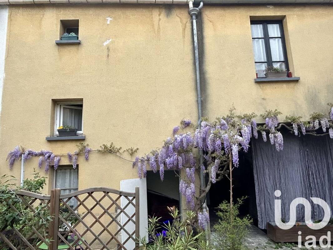 Photo 1 - Maison à NOISY-LE-SEC
