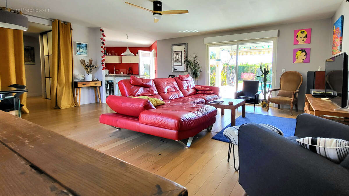 Maison à SAINT-ANDRE-DE-CUBZAC