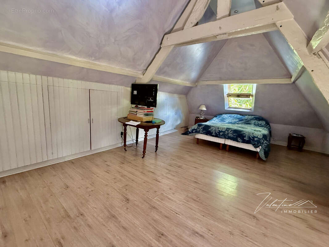 Maison 132 m² à Pont-L'eveque  - photo 9