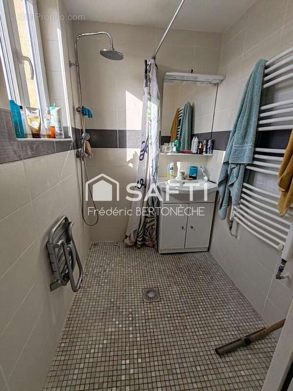 Maison 95 m² à Gours  - photo 3
