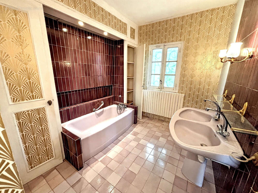 Maison à BELLERIVE-SUR-ALLIER