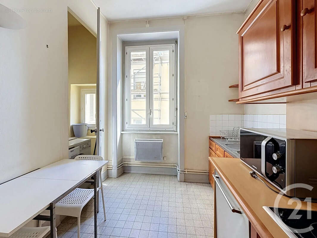 Appartement à LYON-7E