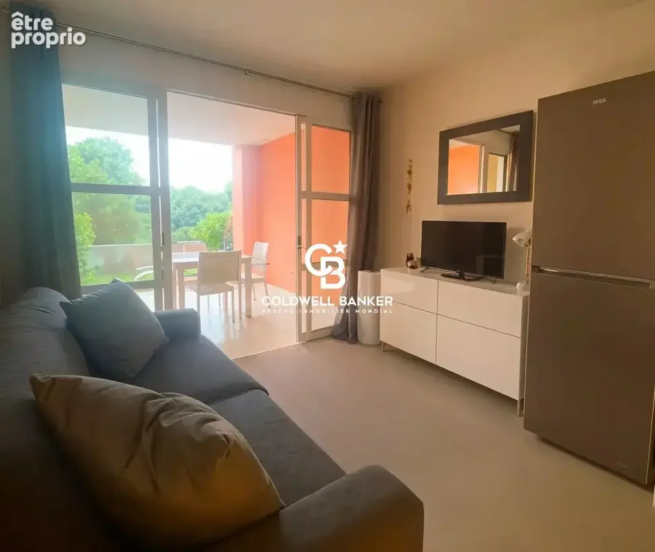 Elégant appartement F2 en rez-de-jardin avec terrasse, jardin et parking - photo 6