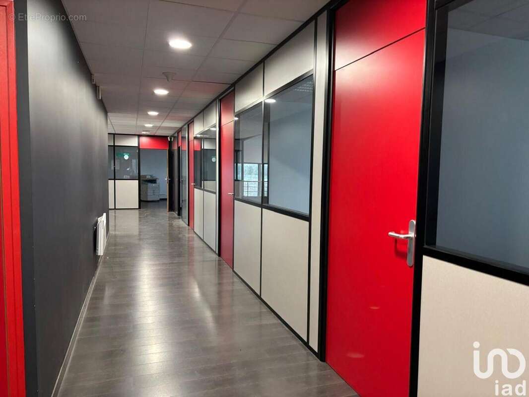 Photo 9 - Commerce à BERD'HUIS