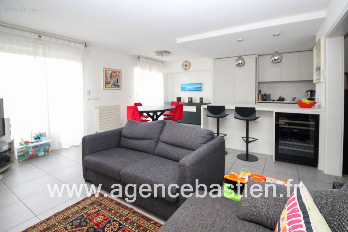 Appartement à DIVONNE-LES-BAINS