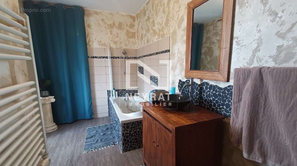 Appartement à MONTCHANIN