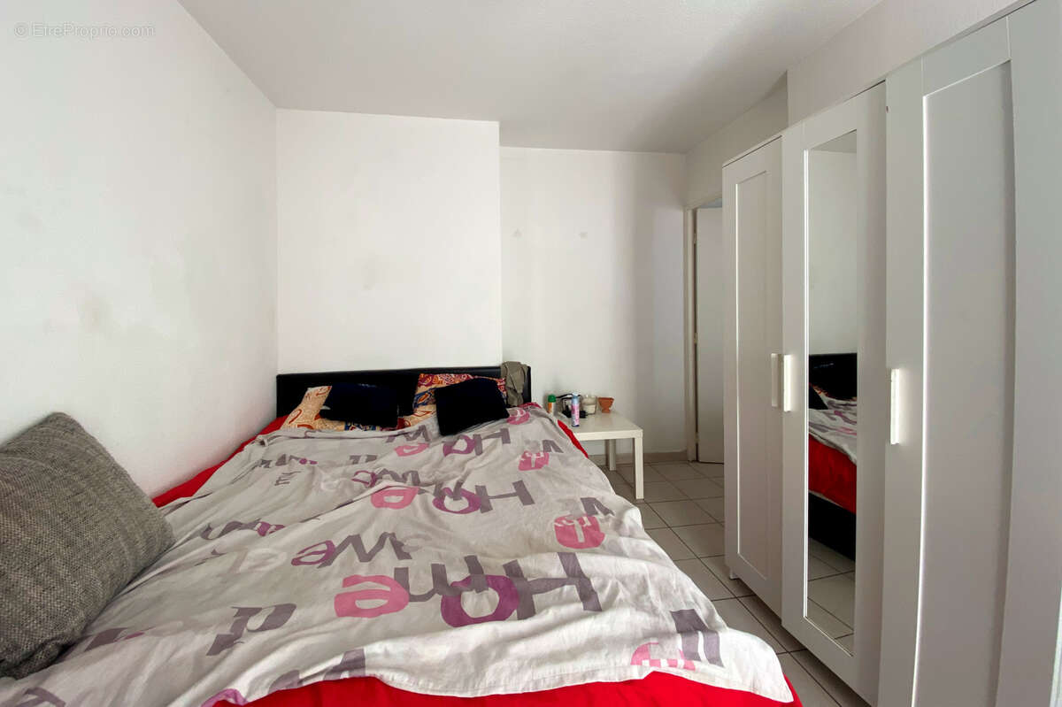 Appartement à MARSEILLE-15E