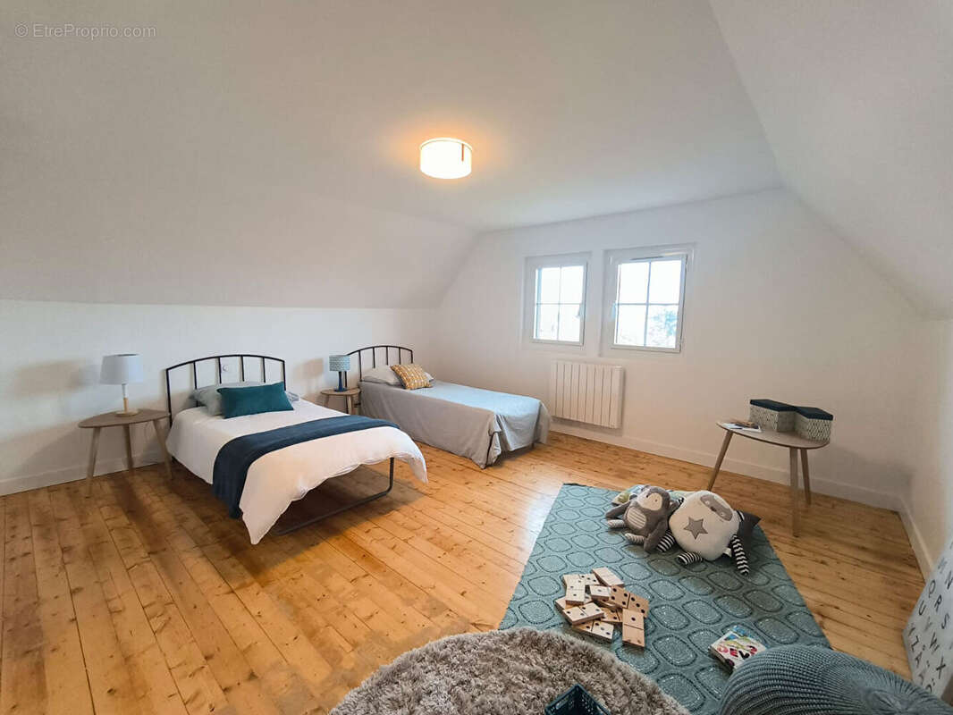 Maison à BOUSSY-SAINT-ANTOINE