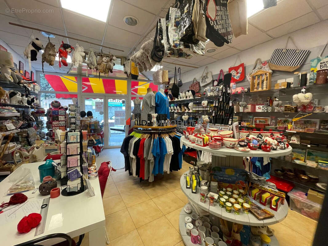 Commerce à AMELIE-LES-BAINS-PALALDA