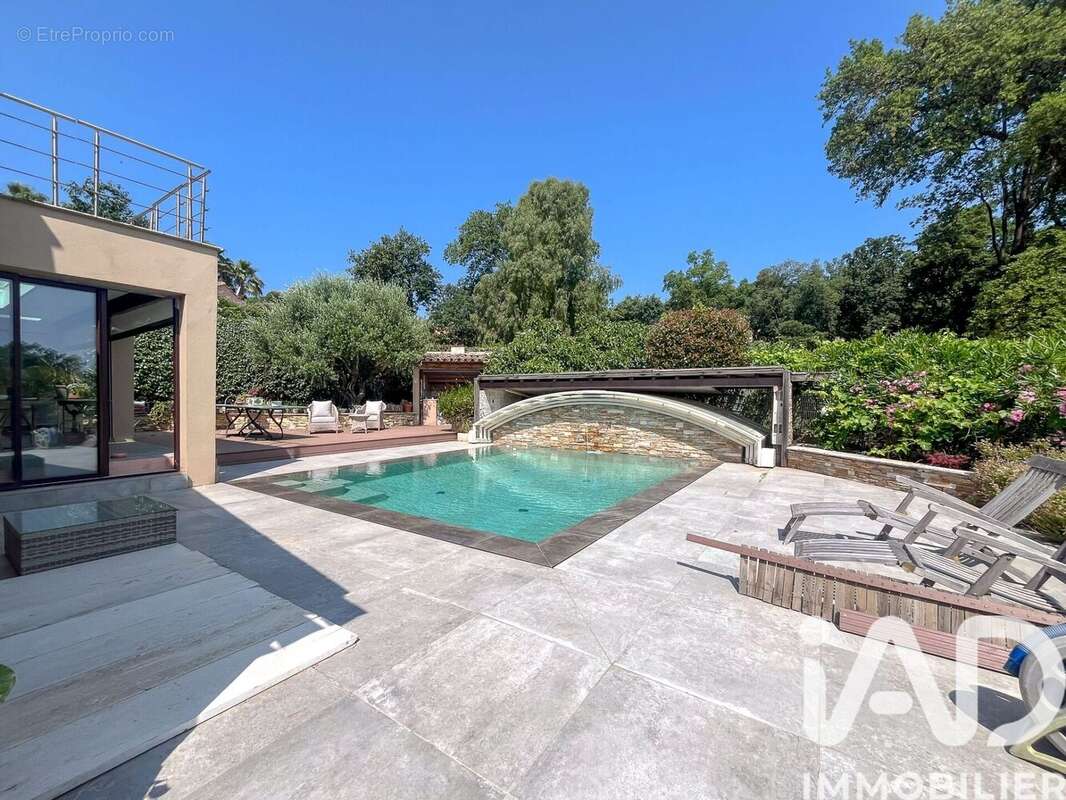 Photo 3 - Maison à COGOLIN