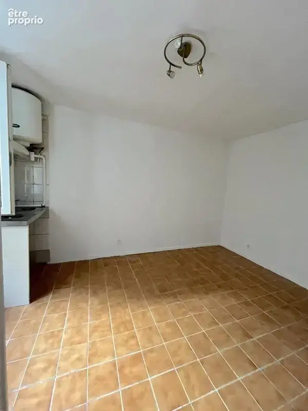 Paris 9 - quartier saint georges - studette de 14m² - photo 10