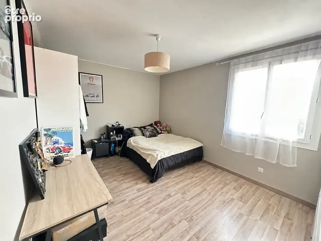 Maison familiale t5 133m2 + piscine - photo 10