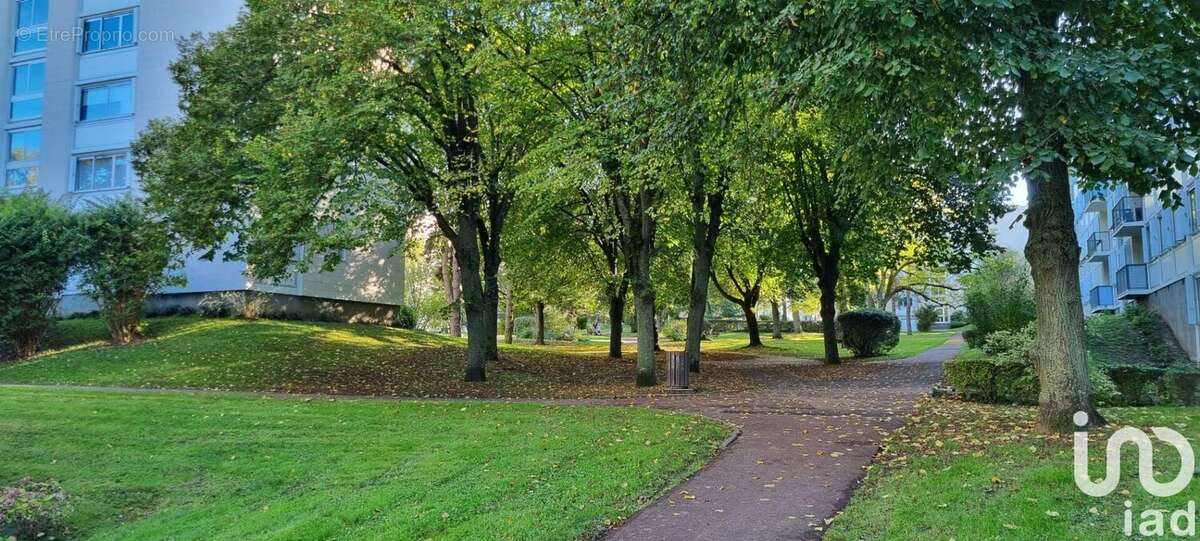 Photo 8 - Appartement à MARLY-LE-ROI